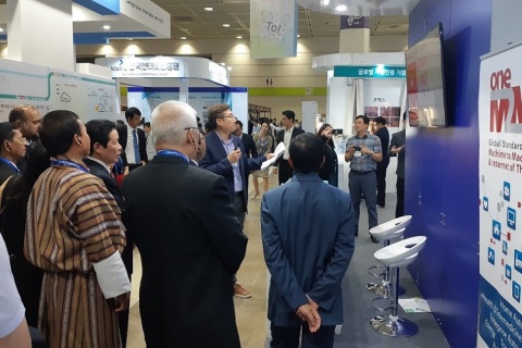 韩国首尔物联网展览会展会现场图片