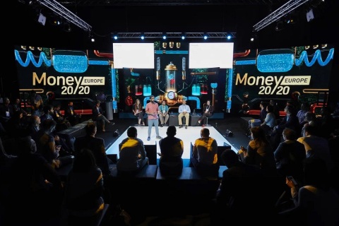 荷兰阿姆斯特丹欧洲金融科技展展会现场图片