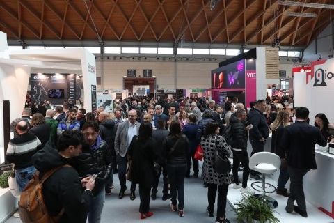 意大利里米尼游乐设备及游戏展览会展会现场图片