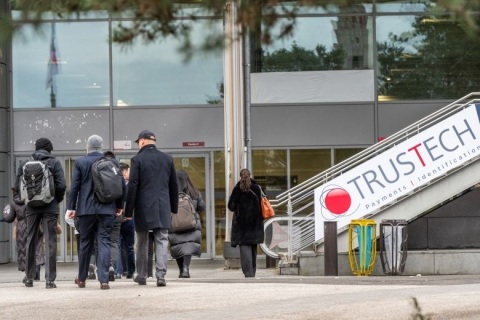 法国巴黎智能卡、支付及智能识别、数字安全展览会展会现场图片