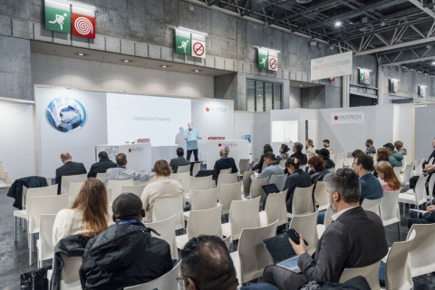 法国巴黎智能卡、支付及智能识别、数字安全展览会展会现场图片