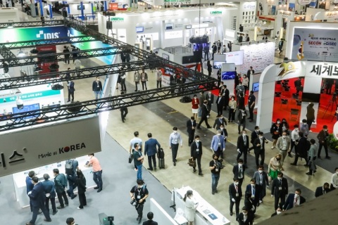 韩国首尔显示产业展览会展会现场图片