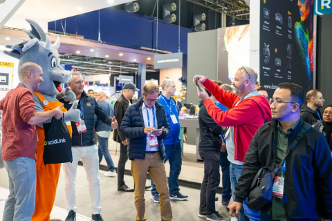 荷兰阿姆斯特丹广播电视、通信、摄影设备展览会展会现场图片