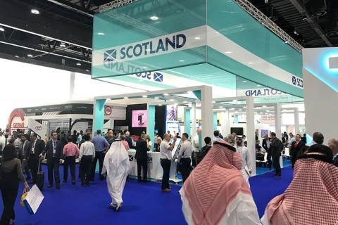 中东阿联酋阿布扎比石油展览会展会现场图片