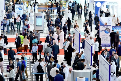 中东阿联酋阿布扎比石油展览会展会现场图片