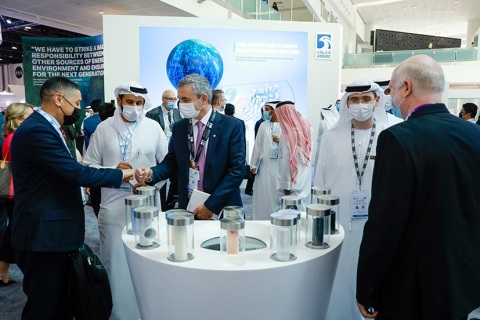 中东阿联酋阿布扎比石油展览会展会现场图片