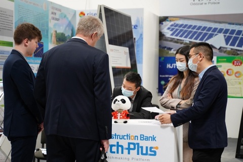 美国迈阿密能源、太阳能、风能、储能展展会现场图片