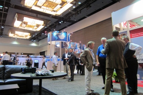 美国海底管道回接及海事展览会展会现场图片