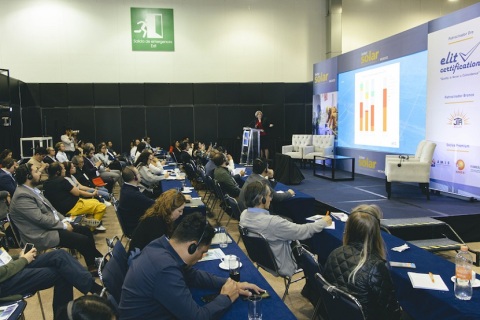 墨西哥太阳能光伏展览会展会现场图片