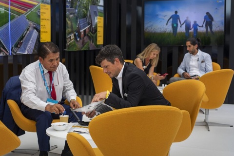 德国杜塞尔多夫太阳能展览会展会现场图片