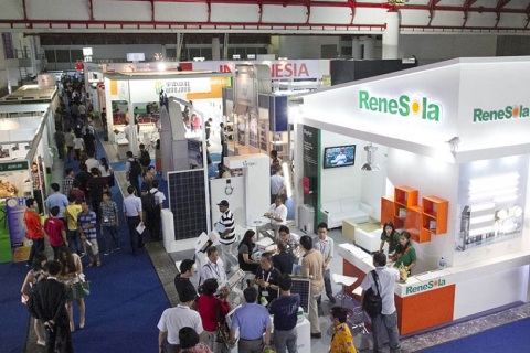 印尼雅加达太阳能光伏展览会展会现场图片