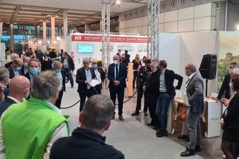 意大利新能源及环保展览会展会现场图片