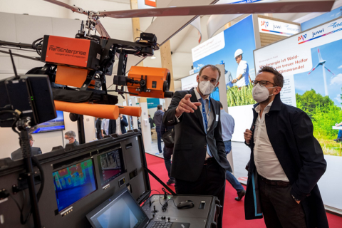 德国胡苏姆风能展览会展会现场图片