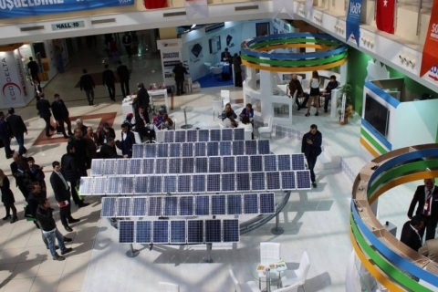 土耳其伊斯坦布尔太阳能光伏展览会展会现场图片