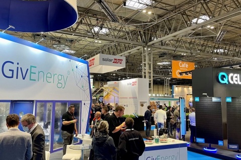 英国伯明翰太阳能光伏展-英国储能展展会现场图片