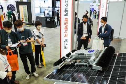 韩国太阳能光伏及新能源展览会展会现场图片