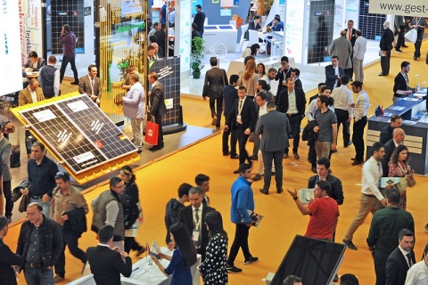 土耳其伊斯坦布尔太阳能光伏展览会展会现场图片