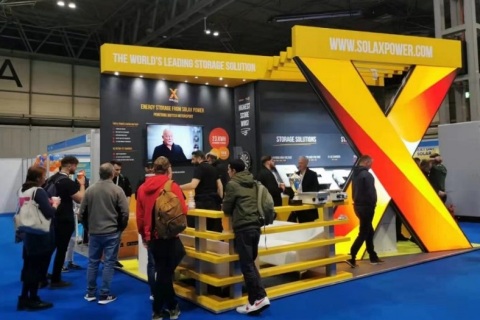 英国伯明翰太阳能光伏展-英国储能展展会现场图片