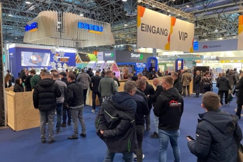 荷兰太阳能光伏展览会展会现场图片