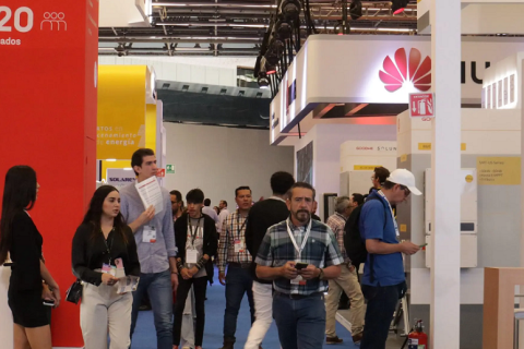 墨西哥太阳能光伏及储能展展会现场图片