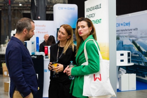 罗马尼亚欧洲太阳能光伏及储能展展会现场图片