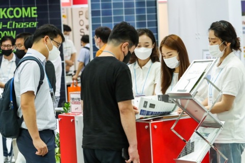 韩国太阳能光伏及新能源展览会展会现场图片