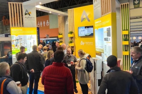 英国伯明翰太阳能光伏展-英国储能展展会现场图片