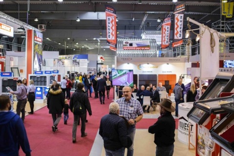 捷克布拉格太阳能光伏展展会现场图片