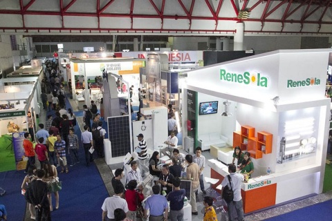 印尼雅加达电池储能展览会展会现场图片