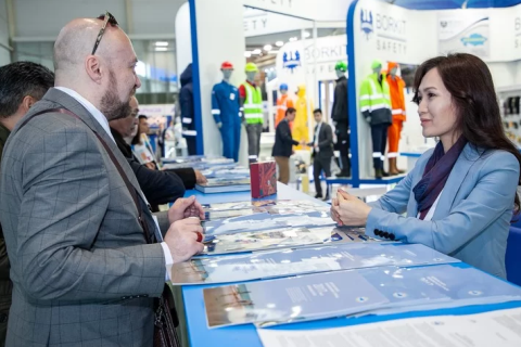 哈萨克斯坦中亚石油天然气展展会现场图片