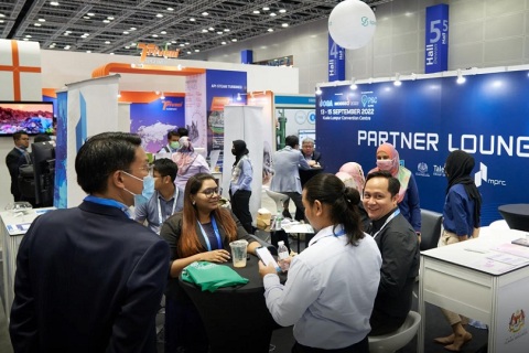 马来西亚吉隆坡石油天然气展览会展会现场图片