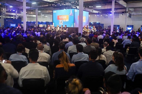 巴西里约石油天然气展览会展会现场图片