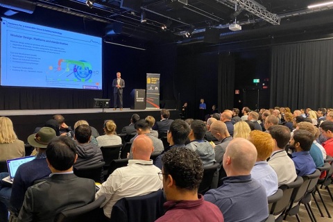 英国伯明翰电池展览会展会现场图片