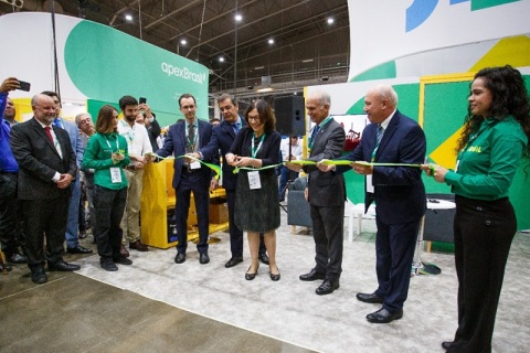 巴西里约离岸石油展览会展会现场图片