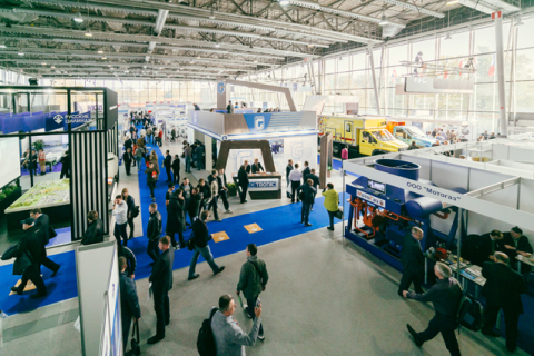 俄罗斯LNG、天然气设备和运输车辆展览会展会现场图片