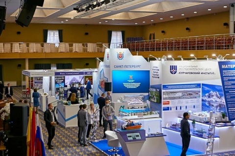 俄罗斯圣彼得堡离岸海洋石油展览会展会现场图片