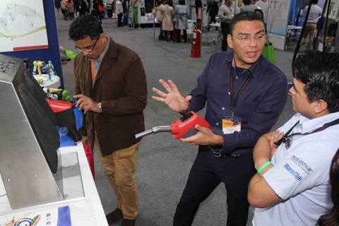 秘鲁利马石油天然气展览会展会现场图片