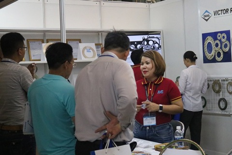 越南石油天然气展览会展会现场图片