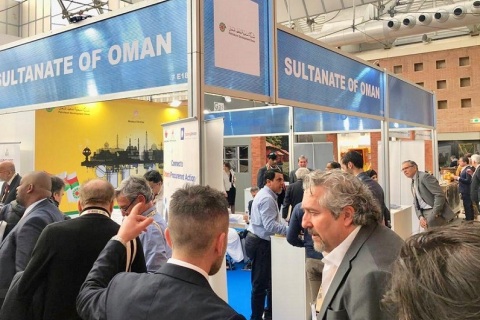 意大利离岸石油展览会展会现场图片