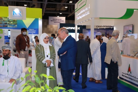 中东阿曼马斯喀特石油天然气展览会展会现场图片