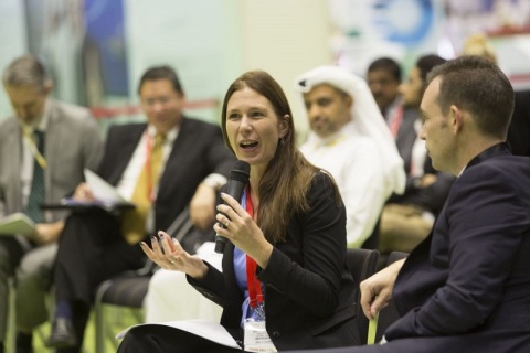 迪拜国际石油技术会议展览会展会现场图片