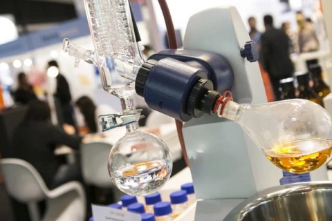 西班牙巴塞罗那化工展览会展会现场图片