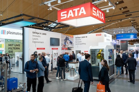 德国卡尔斯鲁厄涂料展览会展会现场图片