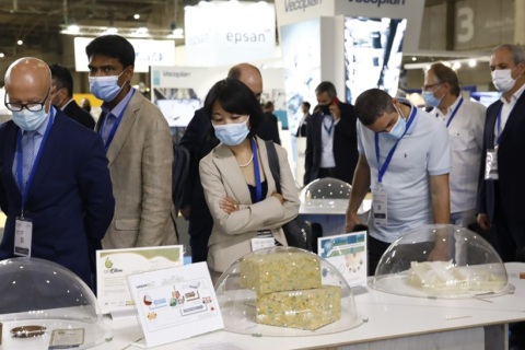 西班牙巴塞罗那化工展览会展会现场图片