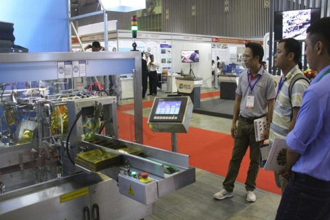 越南国际化工展展会现场图片