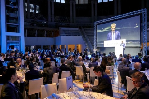 西班牙巴塞罗那化工展览会展会现场图片