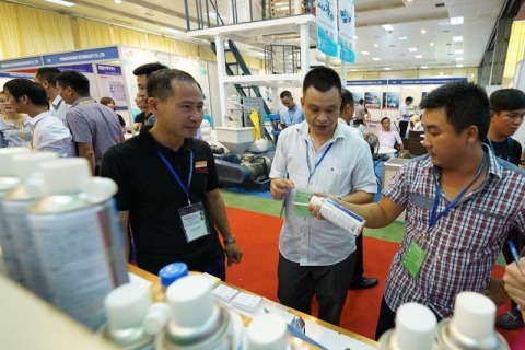 越南河内塑料橡胶展览会展会现场图片