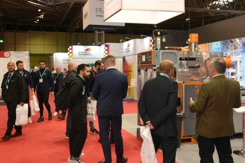 英国伯明翰塑料展览会展会现场图片