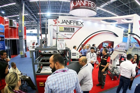 墨西哥塑料工业展览会展会现场图片