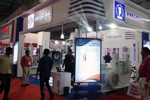 印度孟买塑料橡胶机械展览会展会现场图片